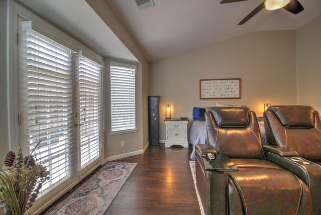 5530 Chancellor Way, Riverbank, CA 95367