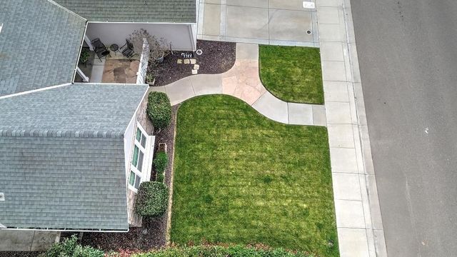 5530 Chancellor Way, Riverbank, CA 95367