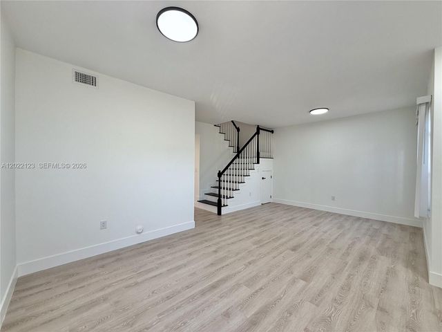 5230 NW 109th Avenue 7, Doral, FL 33178