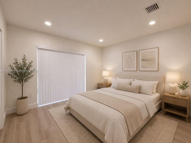 5230 NW 109th Avenue 7, Doral, FL 33178