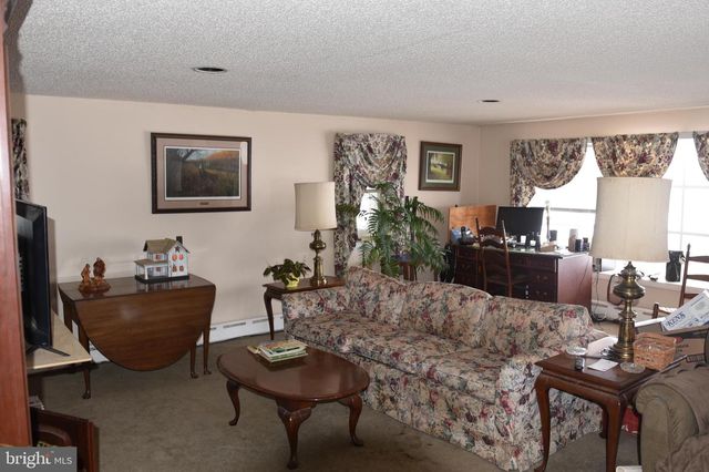 478 SHADY GROVE DR, Mc Connellsburg, PA 17233