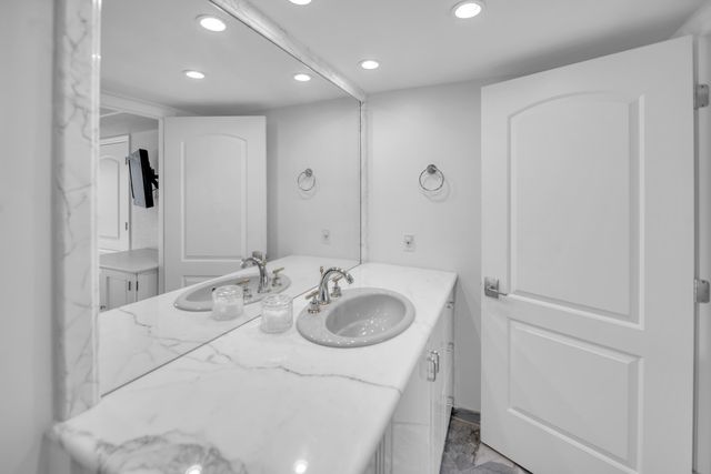 S 251 Ocean Shores Drive, Key Largo, FL 33037