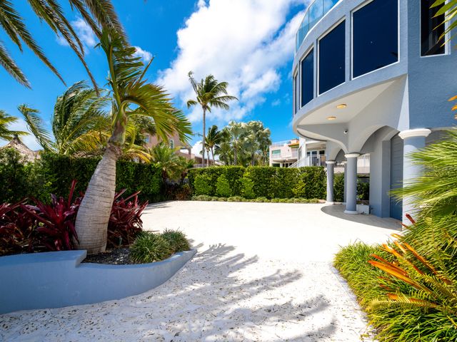 S 251 Ocean Shores Drive, Key Largo, FL 33037