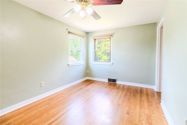 629 3rd St, N Versailles, PA 15137