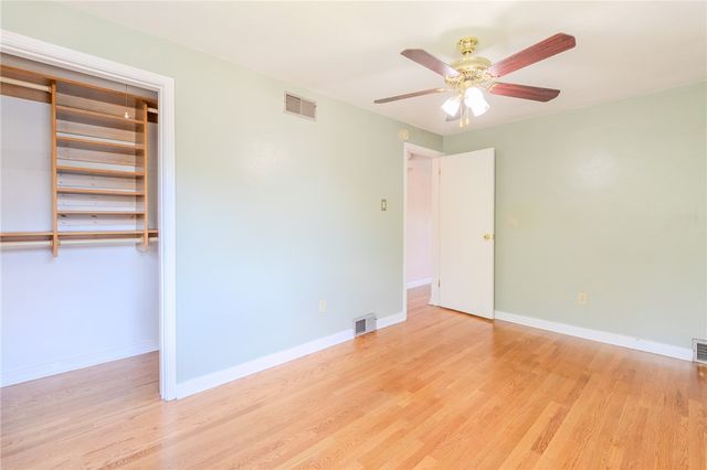 629 3rd St, N Versailles, PA 15137