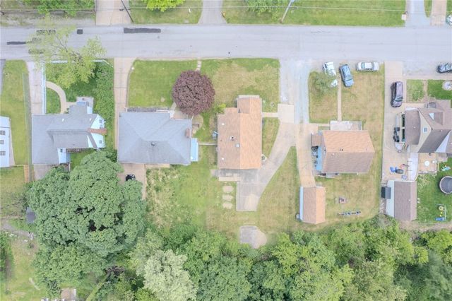 629 3rd St, N Versailles, PA 15137