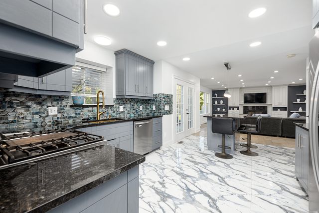 4025 Rolling Meadow Lane, Ypsilanti, MI 48197