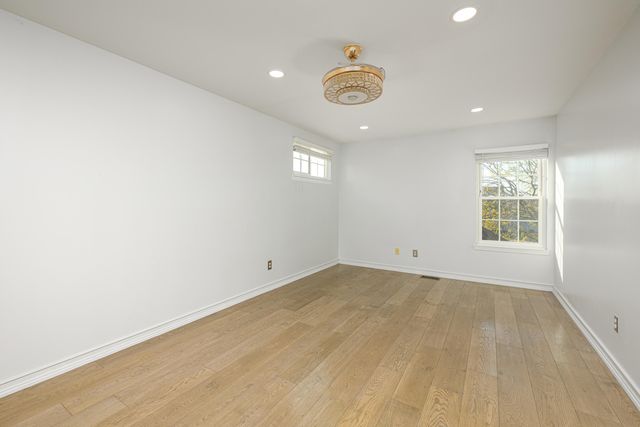 4025 Rolling Meadow Lane, Ypsilanti, MI 48197