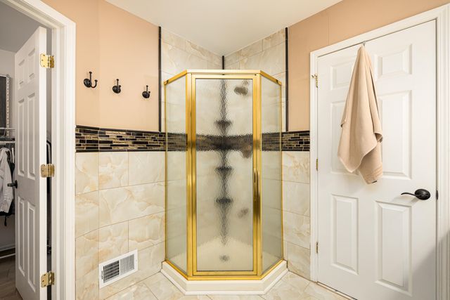 4025 Rolling Meadow Lane, Ypsilanti, MI 48197