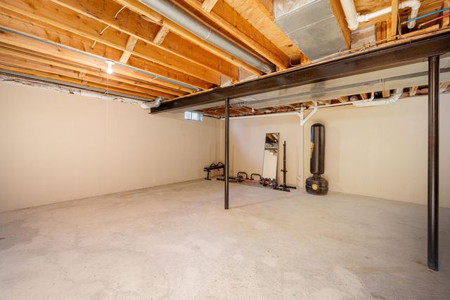 4025 Rolling Meadow Lane, Ypsilanti, MI 48197