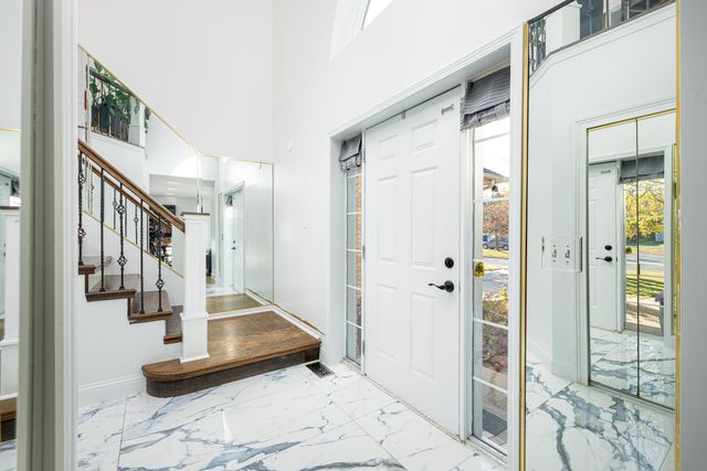 4025 Rolling Meadow Lane, Ypsilanti, MI 48197