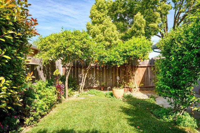 748 Melva Ave, Oakdale, CA 95361