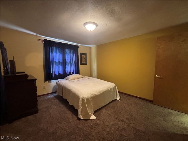 385 Cochran Road, Aurora, OH 44202