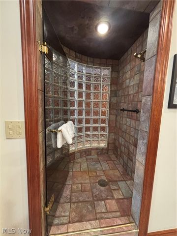 385 Cochran Road, Aurora, OH 44202