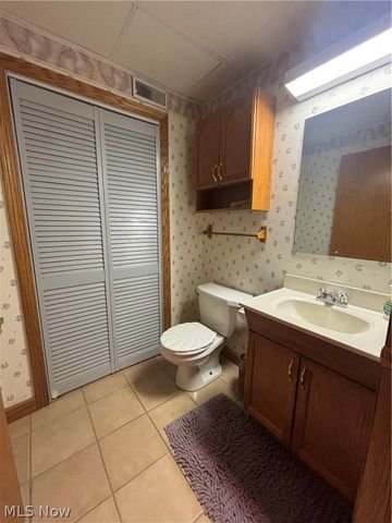 385 Cochran Road, Aurora, OH 44202