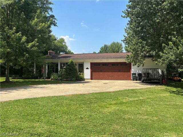 385 Cochran Road, Aurora, OH 44202