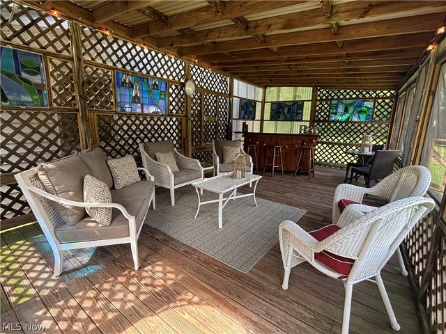 385 Cochran Road, Aurora, OH 44202