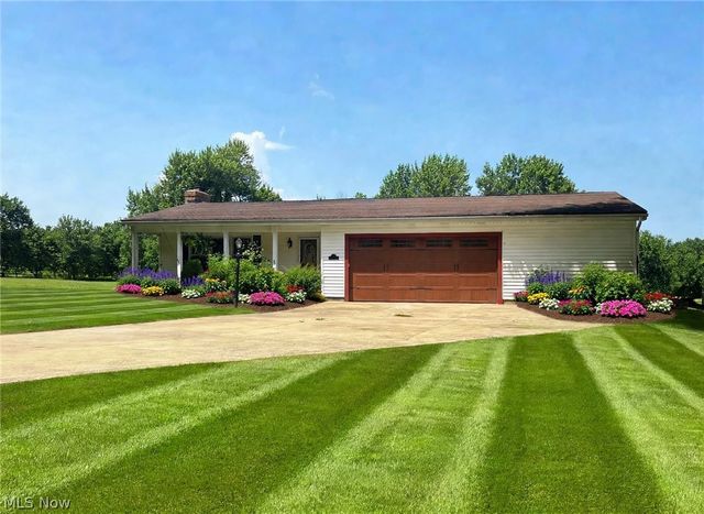 385 Cochran Road, Aurora, OH 44202