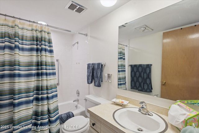 1740 Wellington Road 103, Lansing, MI 48910