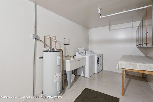 1740 Wellington Road 103, Lansing, MI 48910