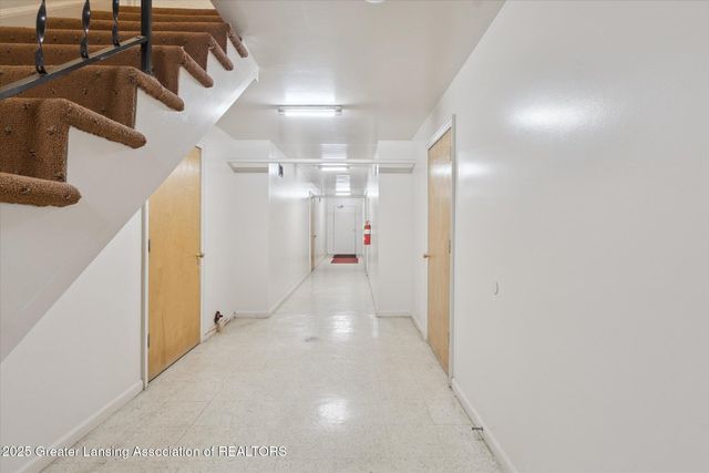 1740 Wellington Road 103, Lansing, MI 48910