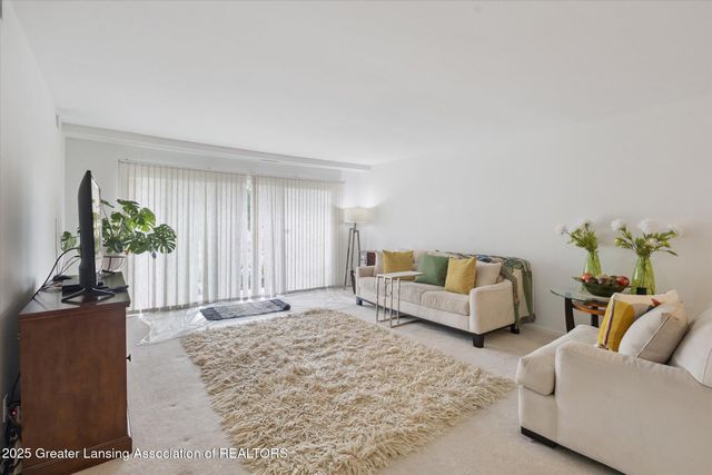 1740 Wellington Road 103, Lansing, MI 48910