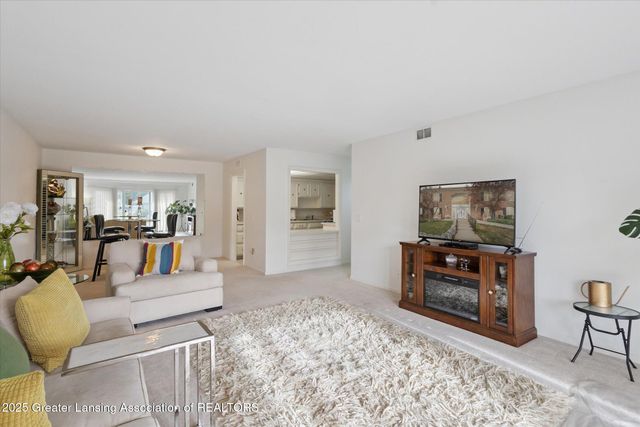 1740 Wellington Road 103, Lansing, MI 48910