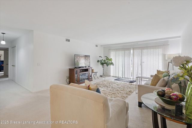 1740 Wellington Road 103, Lansing, MI 48910