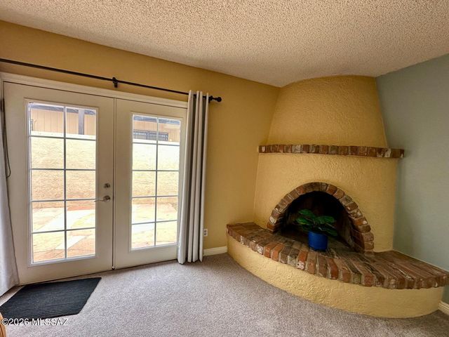 230 E Calle Turquesa, Tucson, AZ 85704