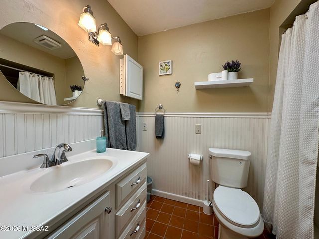 230 E Calle Turquesa, Tucson, AZ 85704