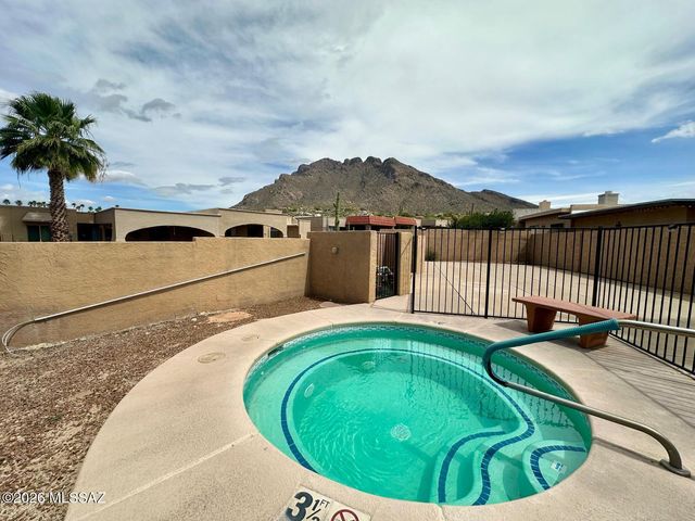 230 E Calle Turquesa, Tucson, AZ 85704