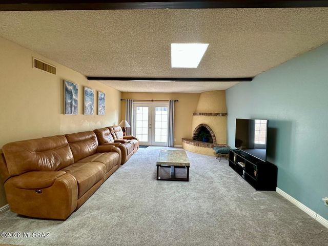 230 E Calle Turquesa, Tucson, AZ 85704