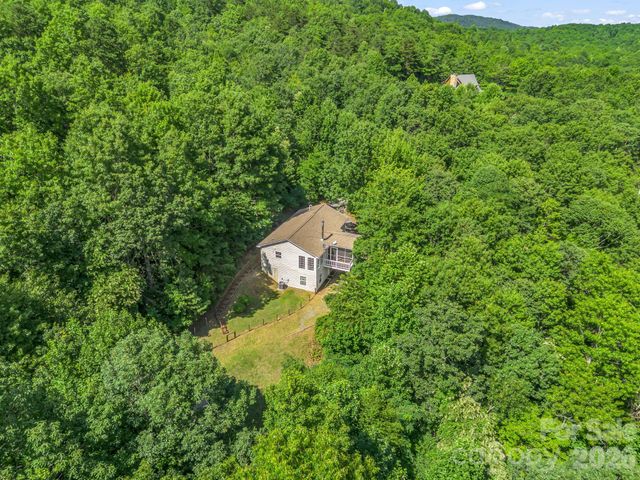 130 High Rock Acres Drive, Black Mountain, NC 28711