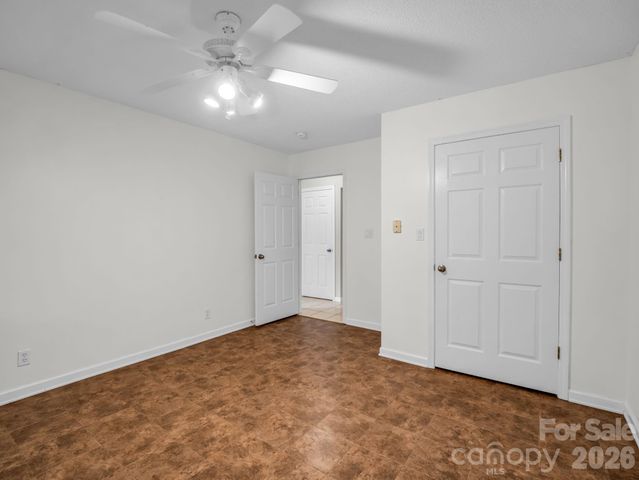 130 High Rock Acres Drive, Black Mountain, NC 28711