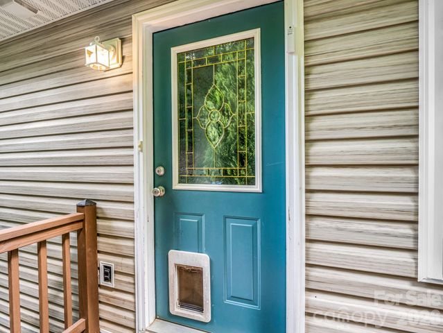 130 High Rock Acres Drive, Black Mountain, NC 28711