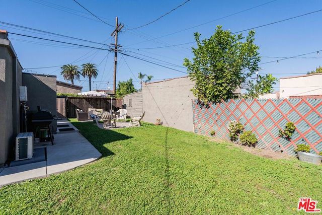 7519 La Salle Avenue, Los Angeles, CA 90047