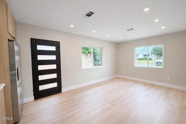 16744 Ludlow Street, Los Angeles, CA 91344
