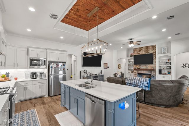 603 Stockbridge Lane, Shreveport, LA 71107