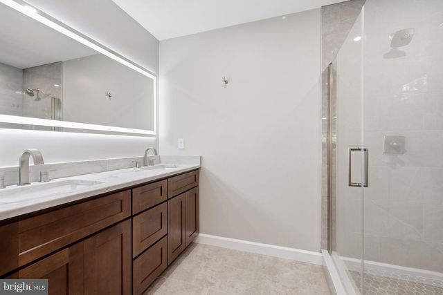 395 DELORIS RD, Basye, VA 22810