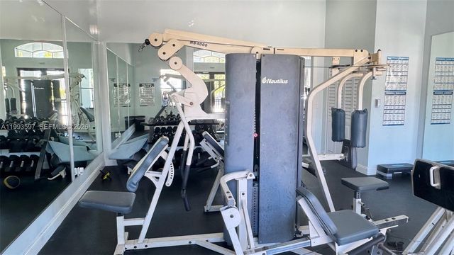 9640 NW 2nd St 5-204, Pembroke Pines, FL 33024