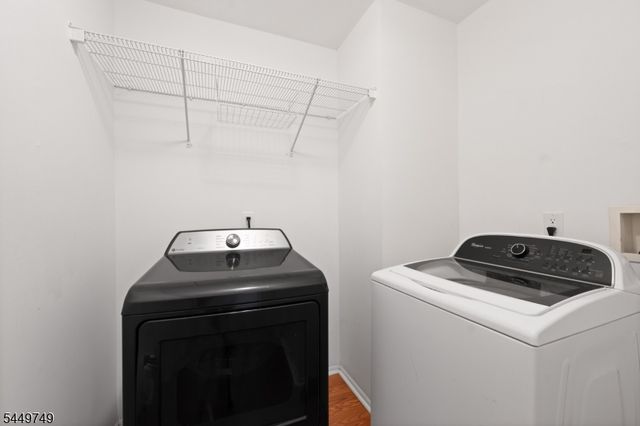 53 Dewitt Ln, Hillsborough Twp., NJ 08844