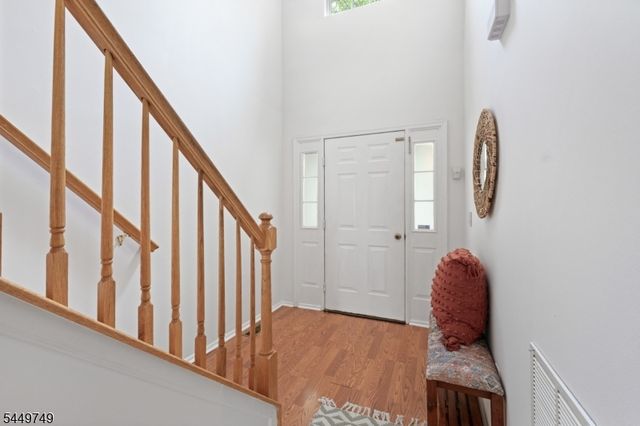 53 Dewitt Ln, Hillsborough Twp., NJ 08844
