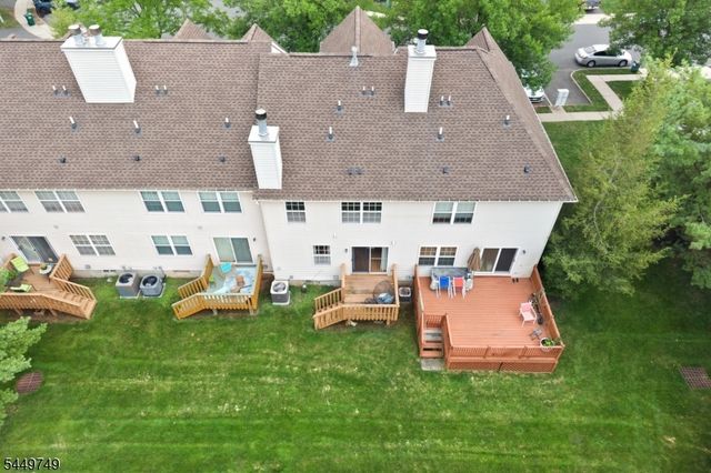 53 Dewitt Ln, Hillsborough Twp., NJ 08844