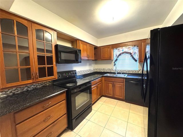 4895 E WIND STREET 2, Orlando, FL 32812