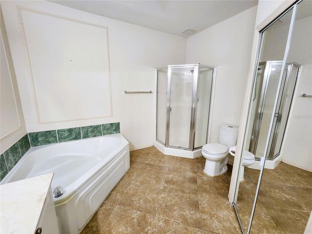 2733 VIA CIPRIANI 810A, Clearwater, FL 33764