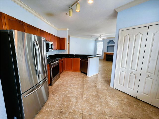 2733 VIA CIPRIANI 810A, Clearwater, FL 33764