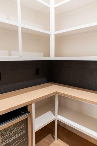 3717 E Woodhue Street, Springfield, MO 65802