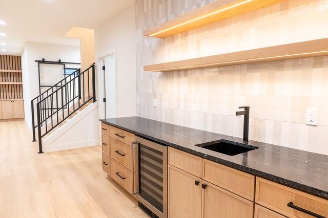 3717 E Woodhue Street, Springfield, MO 65802