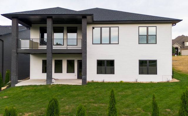 3717 E Woodhue Street, Springfield, MO 65802