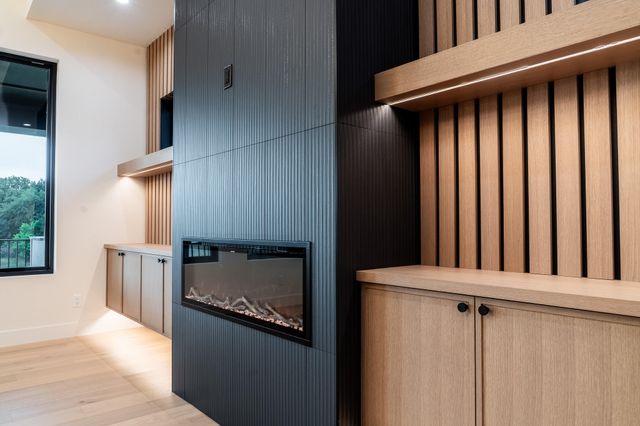 3717 E Woodhue Street, Springfield, MO 65802